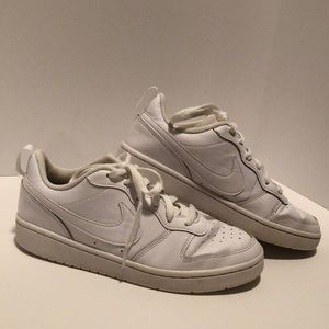 Nike Court Borough Low